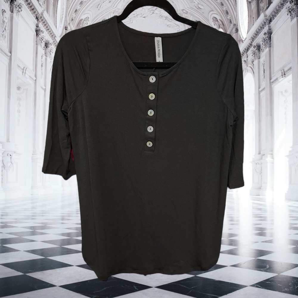 Zenana premium women’s size small shirt solid black 3/4 sleeves Henley new